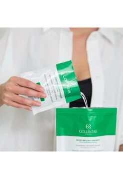 Collistar Reshaping & Draining Body Wraps Instant And Progressive Effect - Anti-Cellulite - - -Pure Skin Verkoop 50105477d6c14b758ddc1b2f89cfe636